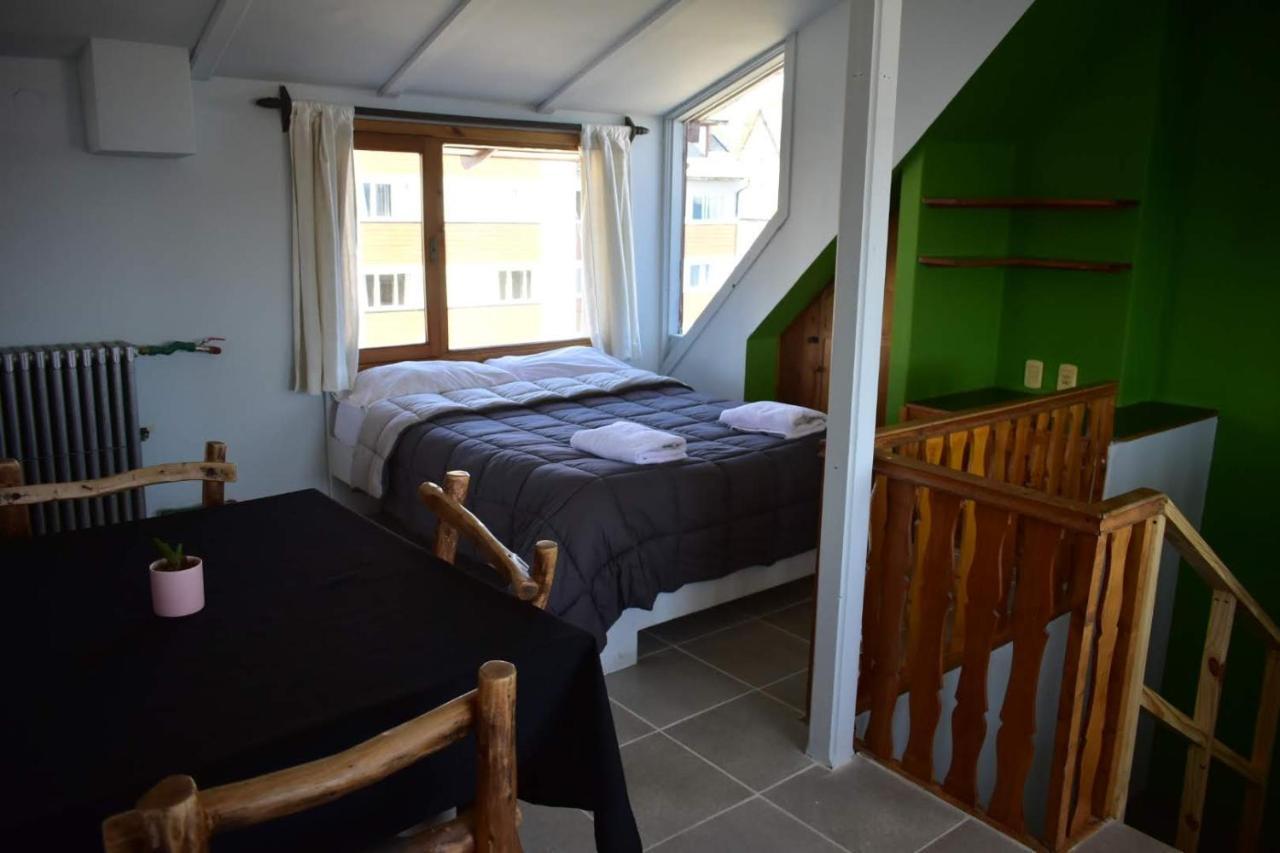 Cinerama Hostel San Carlos de Bariloche Exteriér fotografie